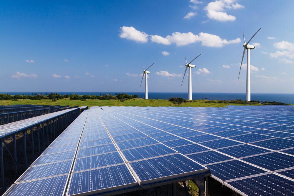 初心者必見！太陽光発電比較サイトの選び方と活用術