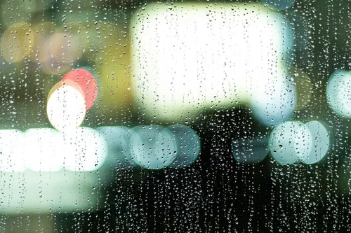 【梅雨の電気代高騰対策】郡山市の雨の日でも得をする太陽光発電の活用方法